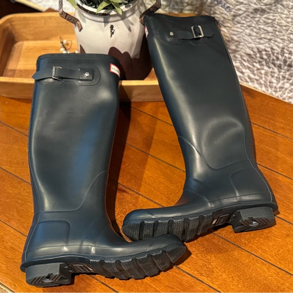 Hunter Tall Rain Boots - Navy - Picture 4 of 6